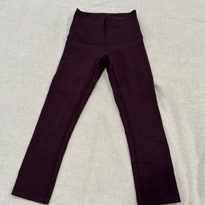 Lululemon cropped wunder under